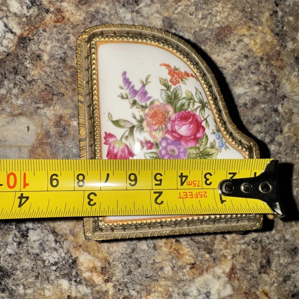 Piano Music Trinket Box Vintage Floral Gold tone Japan Works!